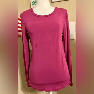 Cuddl Duds Magenta Long Sleeve Top